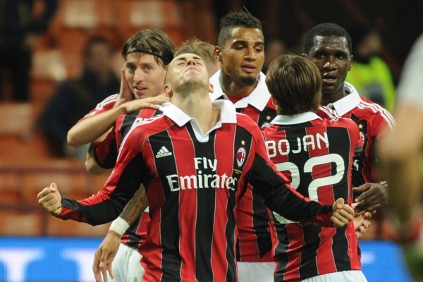  佛罗伦萨租借天才单骑闯关斩落豪门尤文  