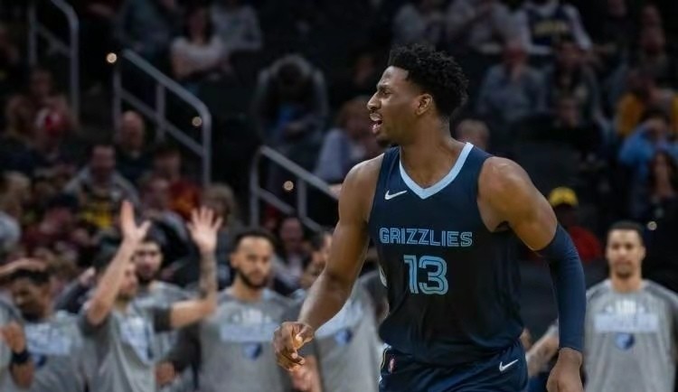  小贾伦杰克逊压哨跳投灰熊险胜火箭巩固西部前列  